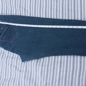 Jean Capris size 14